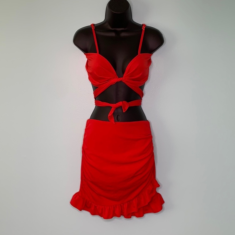 Red Matching Skirt & Top Set - Picture 5 of 7